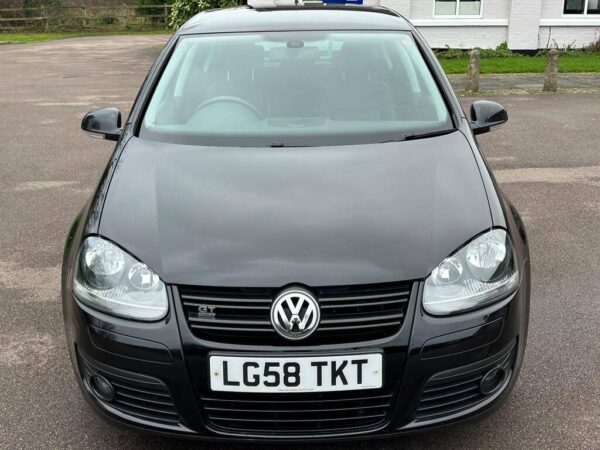 VOLKSWAGEN GOLF GT SPORT